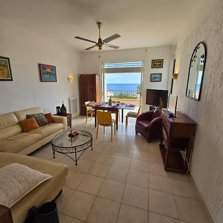 Vue Panoramique Sur Les îles De Lérins Villa