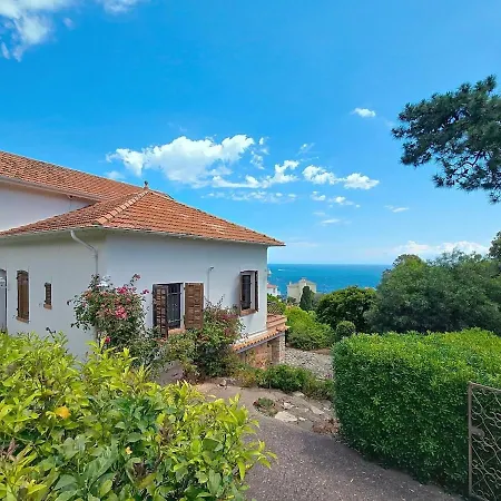 Villa Vue Panoramique Sur Les îles De Lérins